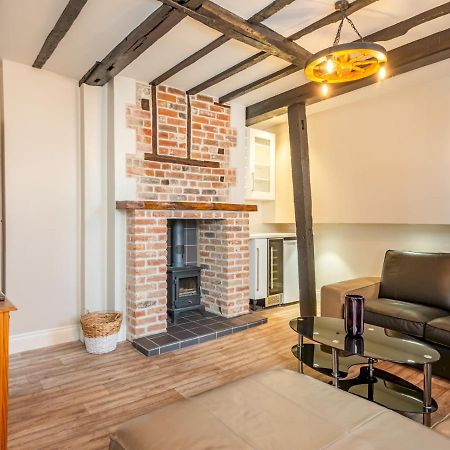 Pass The Keys Renovated Apartment In The Centre Of Canterbury Luaran gambar