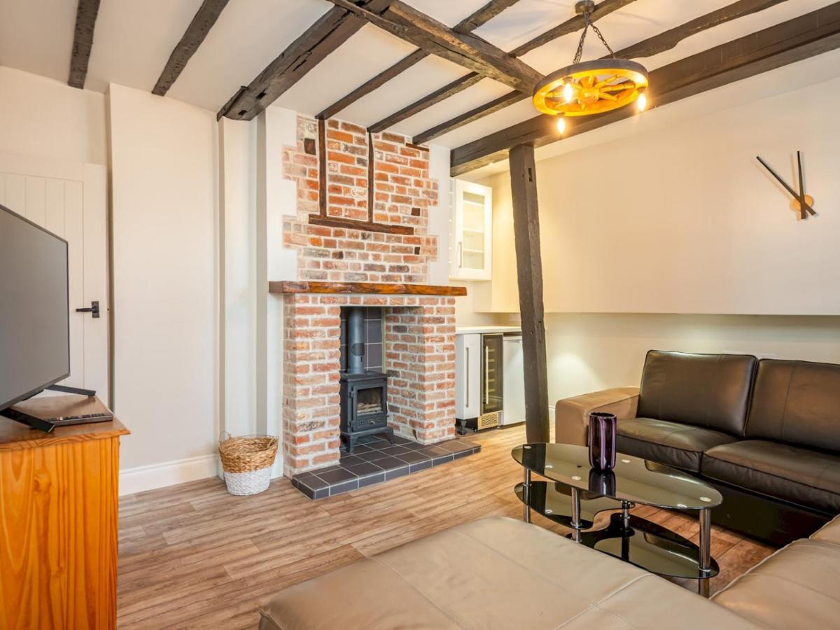 Pass The Keys Renovated Apartment In The Centre Of Canterbury Luaran gambar